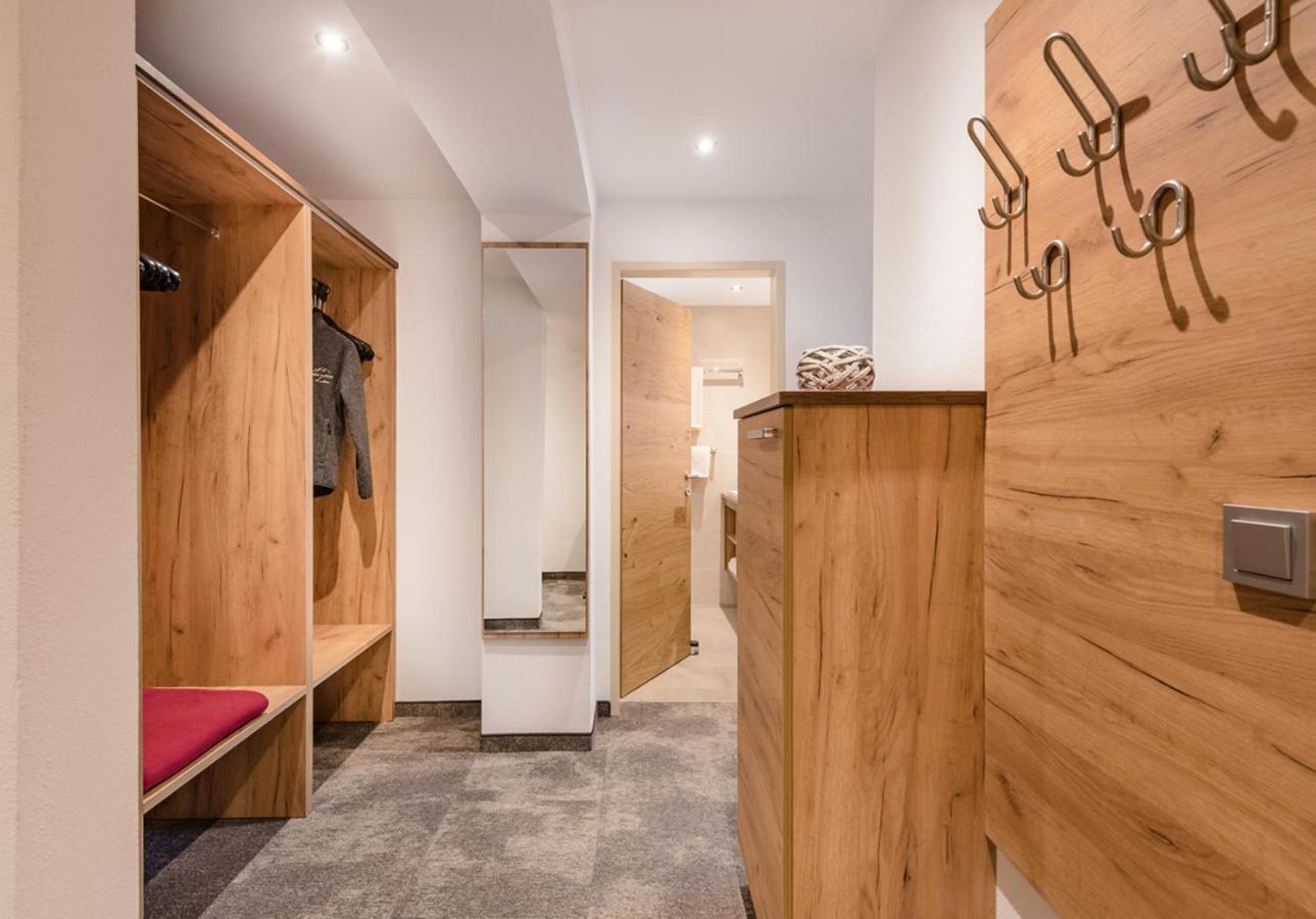 אוברטאורן Apartments & Garni Alpenrose מראה חיצוני תמונה