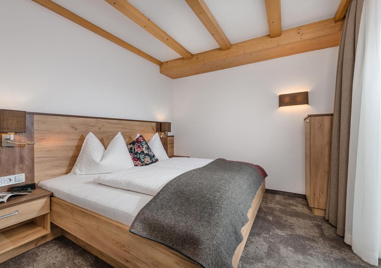 אוברטאורן Apartments & Garni Alpenrose מראה חיצוני תמונה